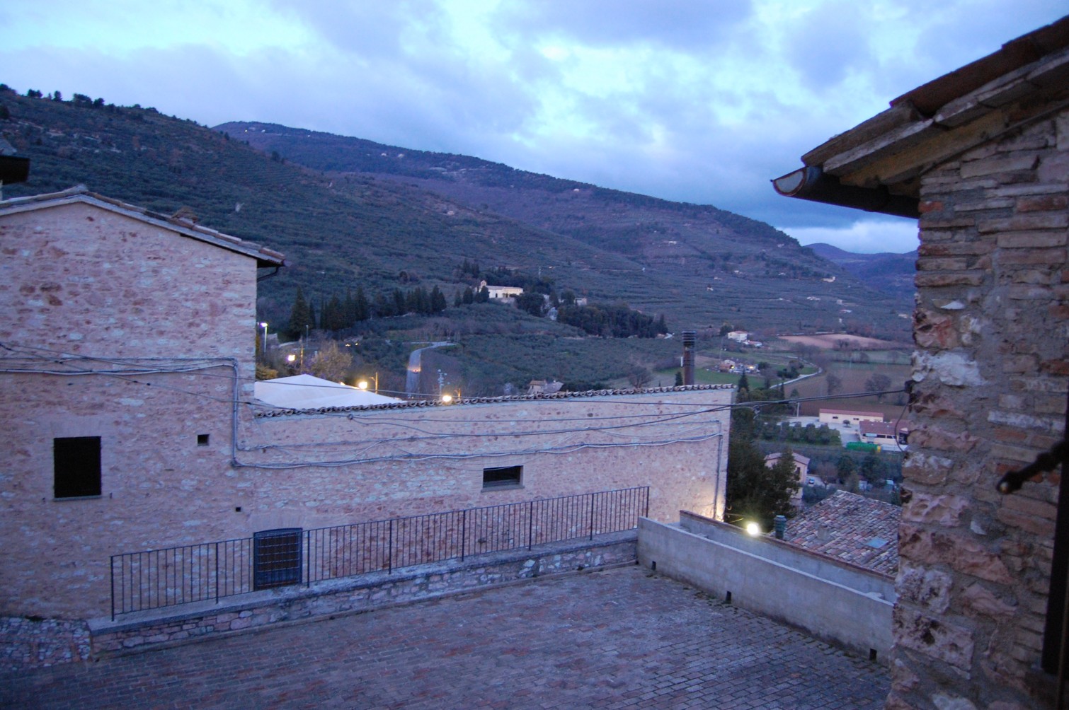 Appartamento vendita, casa indipendente, Spello