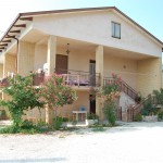 villa bifamiliare spello, vendita